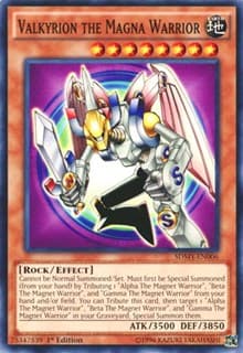 Valkyrion the Magna Warrior - Structure Deck: Yugi Muto - YuGiOh card