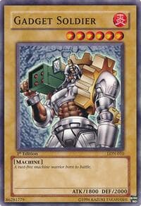 Gadget Soldier - Labyrinth of Nightmare - YuGiOh card