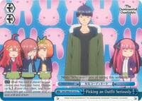Picking an Outfit Seriously - The Quintessential Quintuplets - Weiss Schwarz card