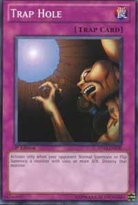 Trap Hole - Starter Deck: Duelist Toolbox - YuGiOh card