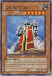 Castle Gate - Phantom Darkness - YuGiOh card